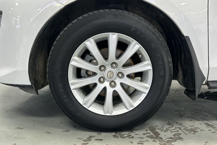 Used Mazda CX-7 2014 2.5L 2WD Premium Edition Exterior 7