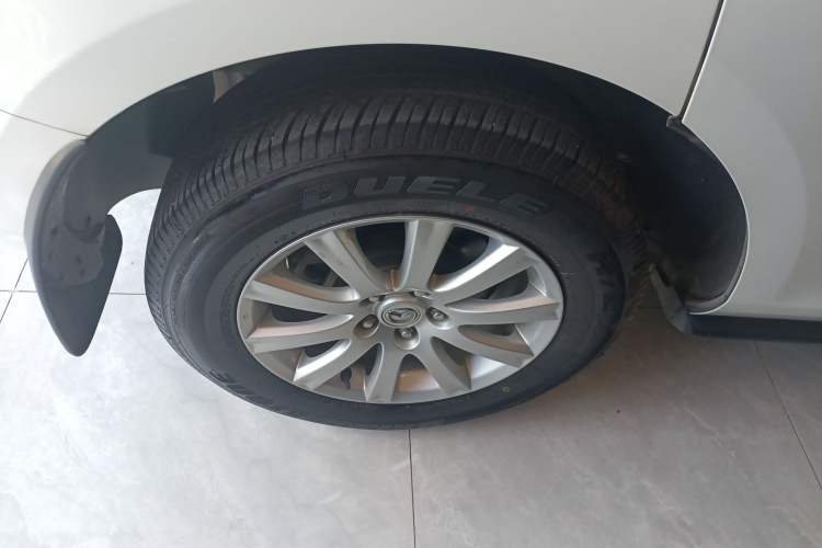 Used Mazda CX-7 2014 2.5L 2WD Luxury Edition Exterior 8