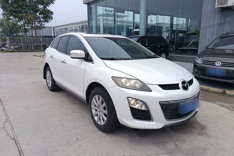 Used Mazda CX-7 2014 2.5L 2WD Luxury Edition Front Right 45 Deg