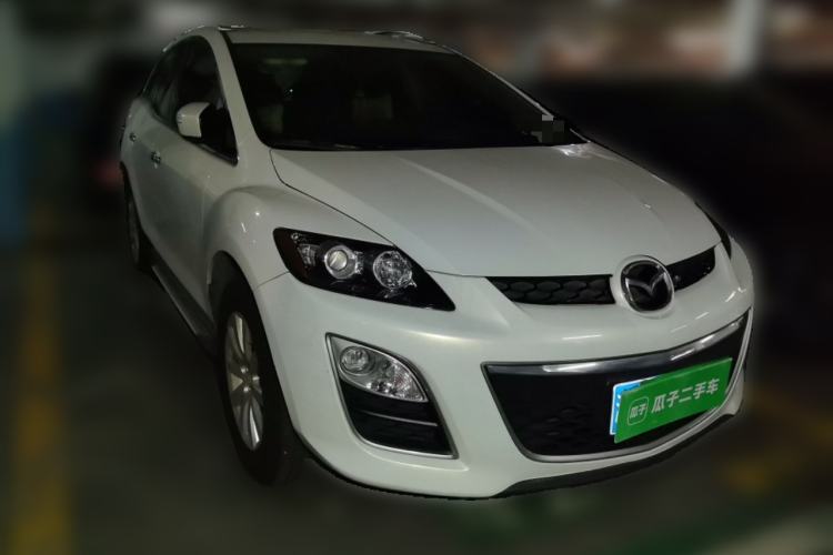 Used Mazda CX-7 2014 2.5L 2WD Fashion Edition Front Right 45 Deg