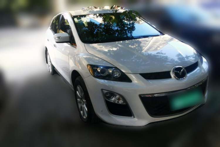 Used Mazda CX-7 2014 2.5L 2WD Fashion Edition Front Right 45 Deg