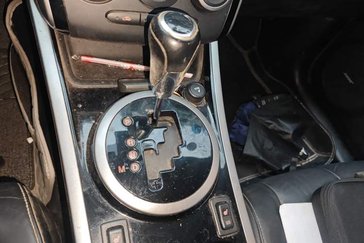 Used Mazda CX-7 2014 2.3T Smart All-Wheel Drive Supreme Edition Gear Lever