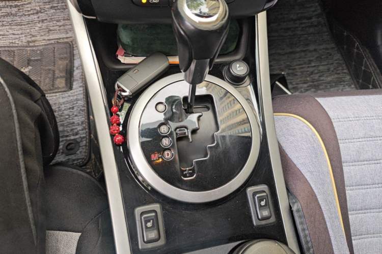 Used Mazda CX-7 2014 2.3T Smart All-Wheel-Drive Sport Edition Gear Lever