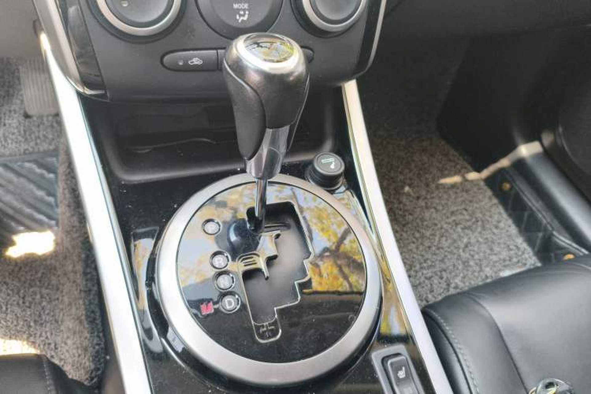 Used Mazda CX-7 2014 2.5L 2WD Luxury Edition Gear Lever