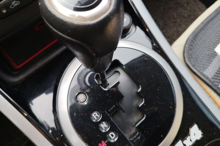 Used Mazda CX-7 2014 2.5L 2WD Fashion Edition Gear Lever