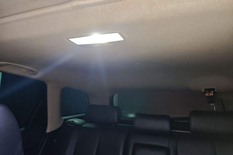 Used Mazda CX-7 2014 2.3T Smart All-Wheel-Drive Sport Edition Headliner