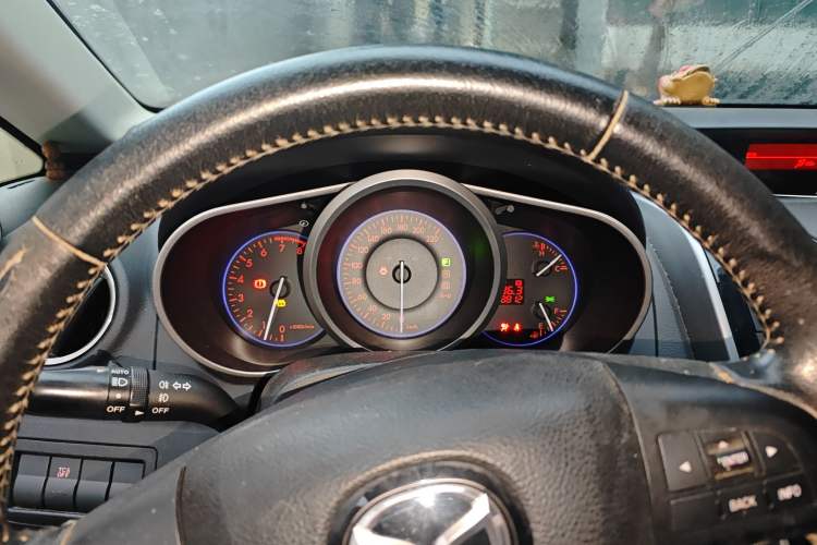 Used Mazda CX-7 2014 2.3T Smart All-Wheel Drive Supreme Edition Instrument Cluster