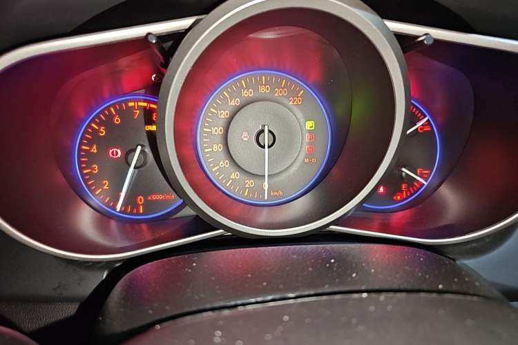 Used Mazda CX-7 2014 2.3T Smart All-Wheel-Drive Sport Edition Instrument Cluster