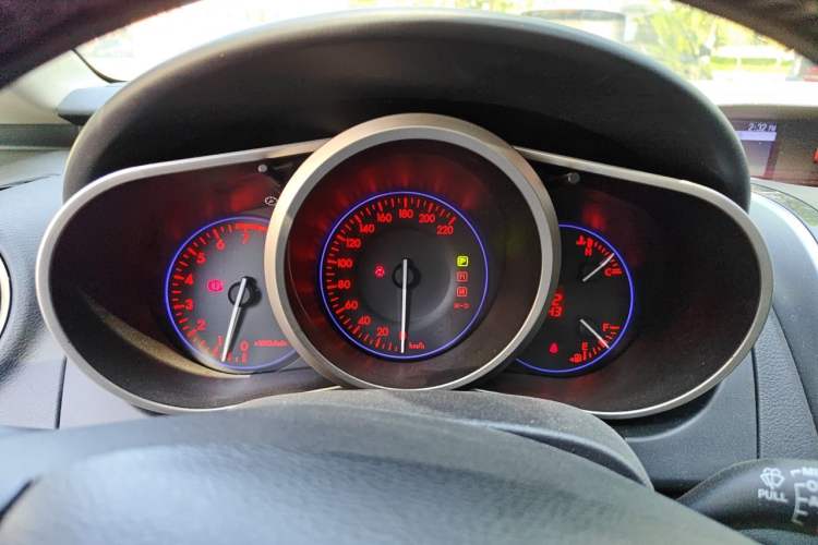 Used Mazda CX-7 2014 2.3T Smart All-Wheel Drive Supreme Edition Instrument Cluster