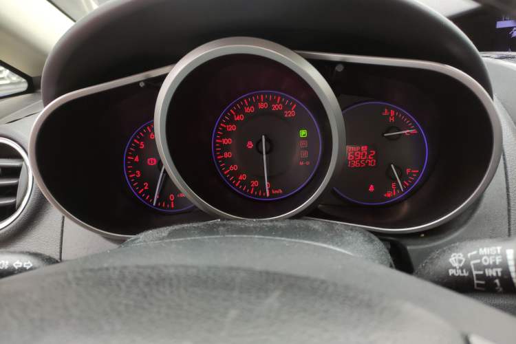 Used Mazda CX-7 2014 2.3T Smart All-Wheel-Drive Sport Edition Instrument Cluster