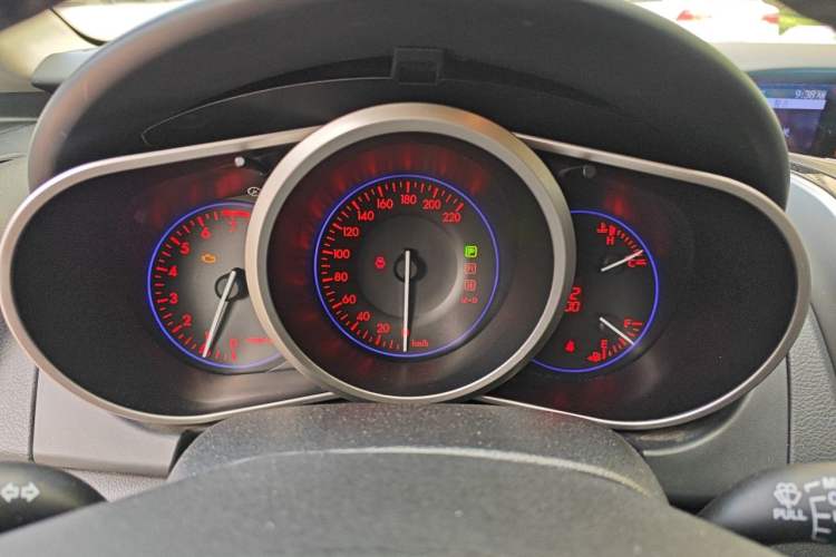 Used Mazda CX-7 2014 2.3T Smart All-Wheel-Drive Sport Edition Instrument Cluster