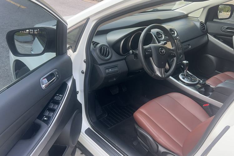 Used Mazda CX-7 2014 2.5L 2WD Fashion Edition Interior 2