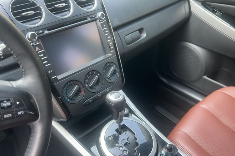 Used Mazda CX-7 2014 2.5L 2WD Fashion Edition Interior 5