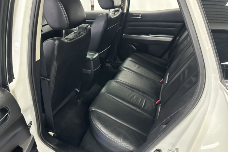 Used Mazda CX-7 2014 2.5L 2WD Premium Edition Interior 5