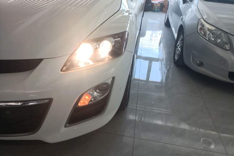 Used Mazda CX-7 2014 2.5L 2WD Luxury Edition Left Front Headlight