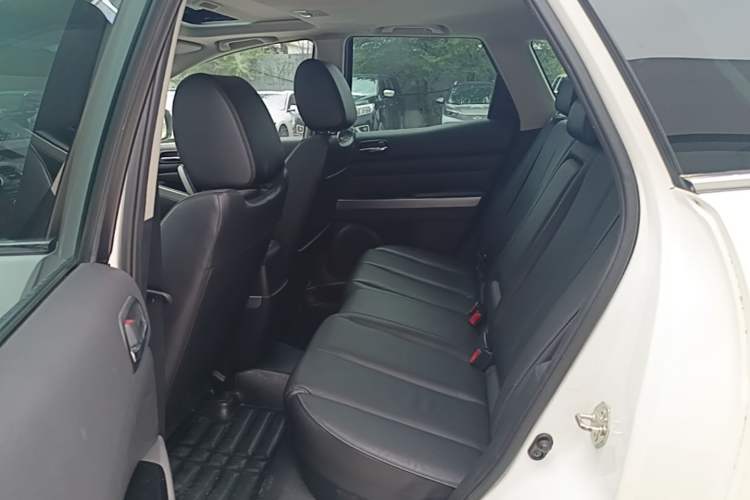 Used Mazda CX-7 2014 2.5L 2WD Luxury Edition Left Rear Seat