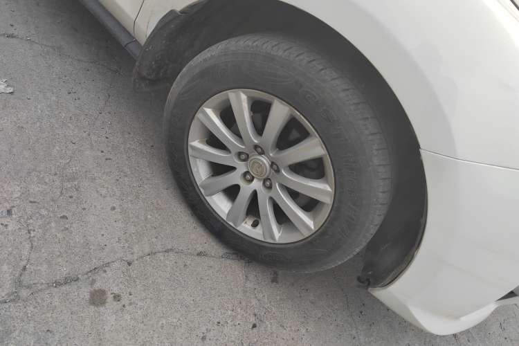 Used Mazda CX-7 2014 2.5L 2WD Luxury Edition Left Rear Wheel Hub