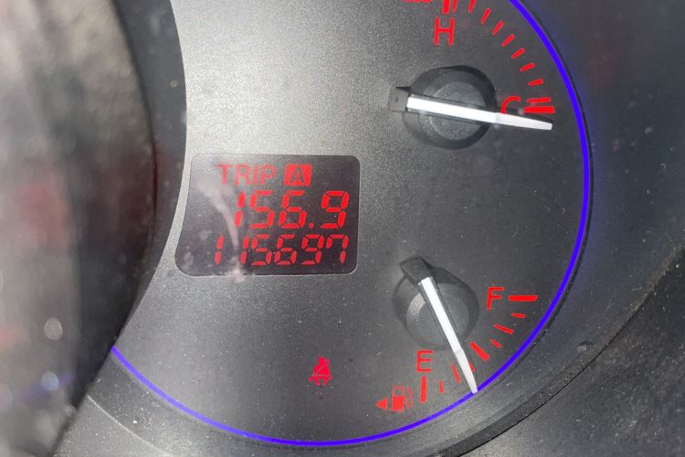 Used Mazda CX-7 2014 2.5L 2WD Fashion Edition Odometer Close Up