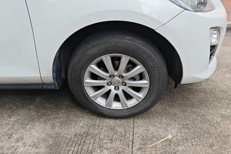 Used Mazda CX-7 2014 2.5L 2WD Fashion Edition Right Front Wheel Hub