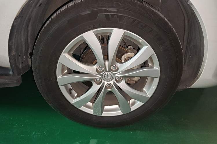 Used Mazda CX-7 2014 2.3T Smart All-Wheel-Drive Sport Edition Right Front Wheel Hub