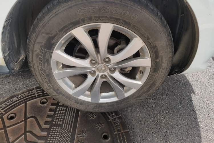 Used Mazda CX-7 2014 2.3T Smart All-Wheel-Drive Sport Edition Right Front Wheel Hub