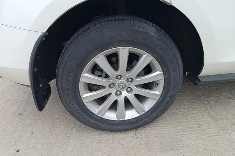 Used Mazda CX-7 2014 2.5L 2WD Luxury Edition Right Rear Wheel Hub