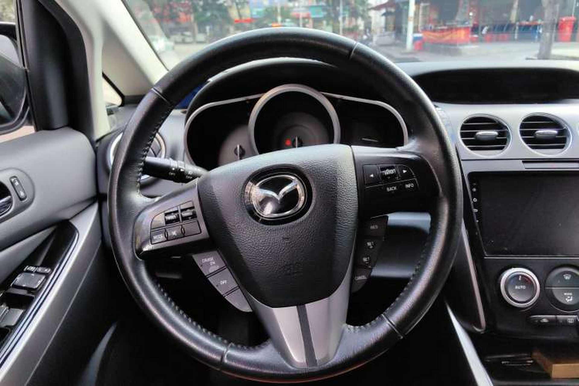 Used Mazda CX-7 2014 2.5L 2WD Premium Edition Steering Wheel
