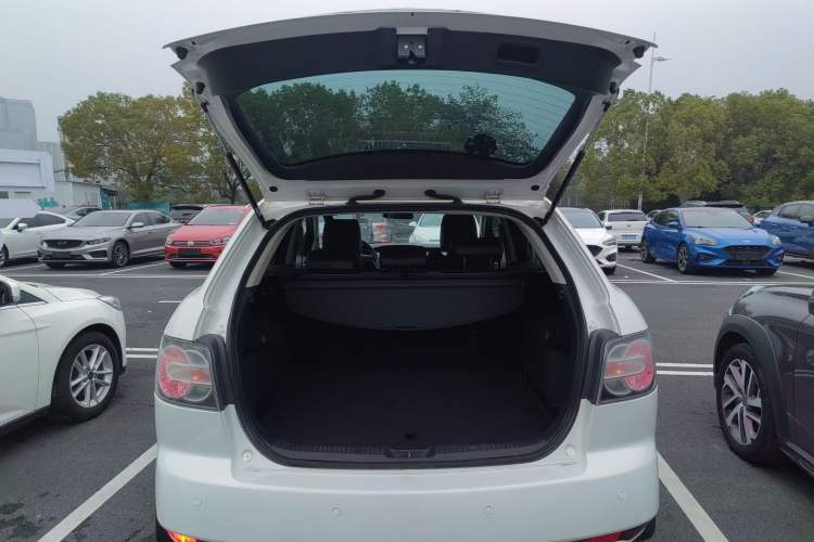 Used Mazda CX-7 2014 2.3T Smart All-Wheel-Drive Sport Edition Trunk