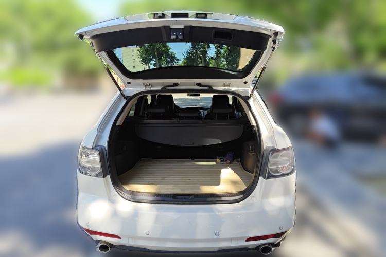 Used Mazda CX-7 2014 2.3T Smart All-Wheel Drive Supreme Edition Trunk