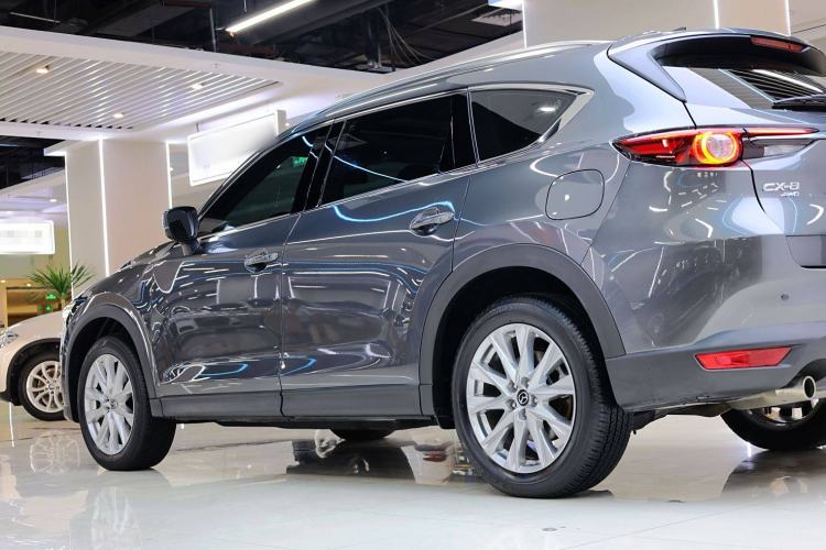 Used Mazda CX-8 2019 2.5L Four-Wheel Drive Deluxe Edition Exterior 4