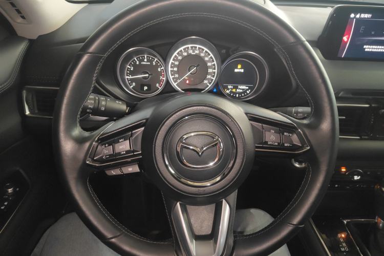 Used Mazda CX-8 2019 2.5L Four-Wheel Drive Deluxe Edition Steering Wheel