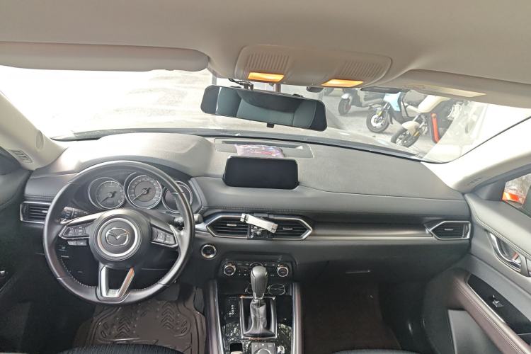 Used Mazda CX-8 2019 2.5L Two-Wheel Drive Luxury Version Center Console