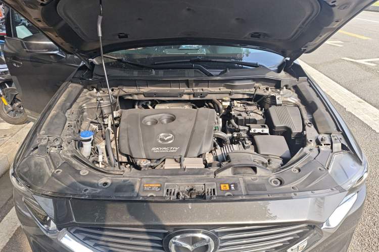 Used Mazda CX-8 2019 2.5L Two-Wheel Drive Luxury Version Engine Bay