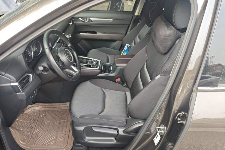 Used Mazda CX-8 2019 2.5L Two-Wheel Drive Luxury Version Left Front Seat