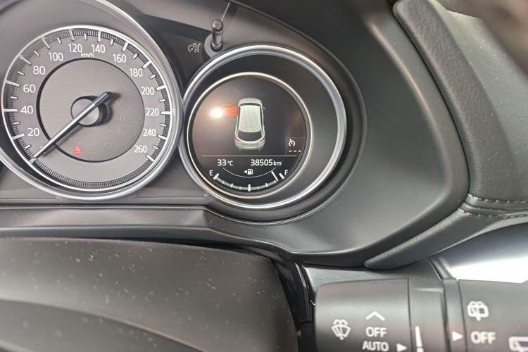 Used Mazda CX-8 2019 2.5L Two-Wheel Drive Luxury Version Odometer Close Up