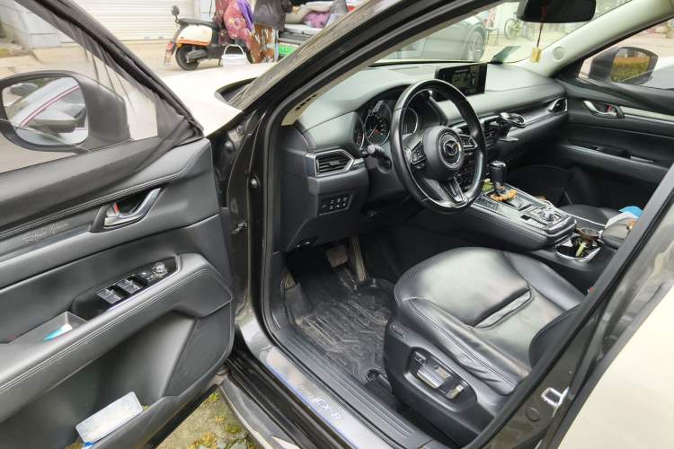 Used Mazda CX-8 2019 2.5L Two-Wheel Drive Prestige Version Driver Seat
