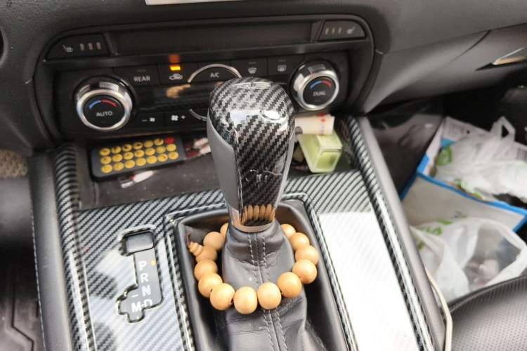 Used Mazda CX-8 2019 2.5L Two-Wheel Drive Prestige Version Gear Lever
