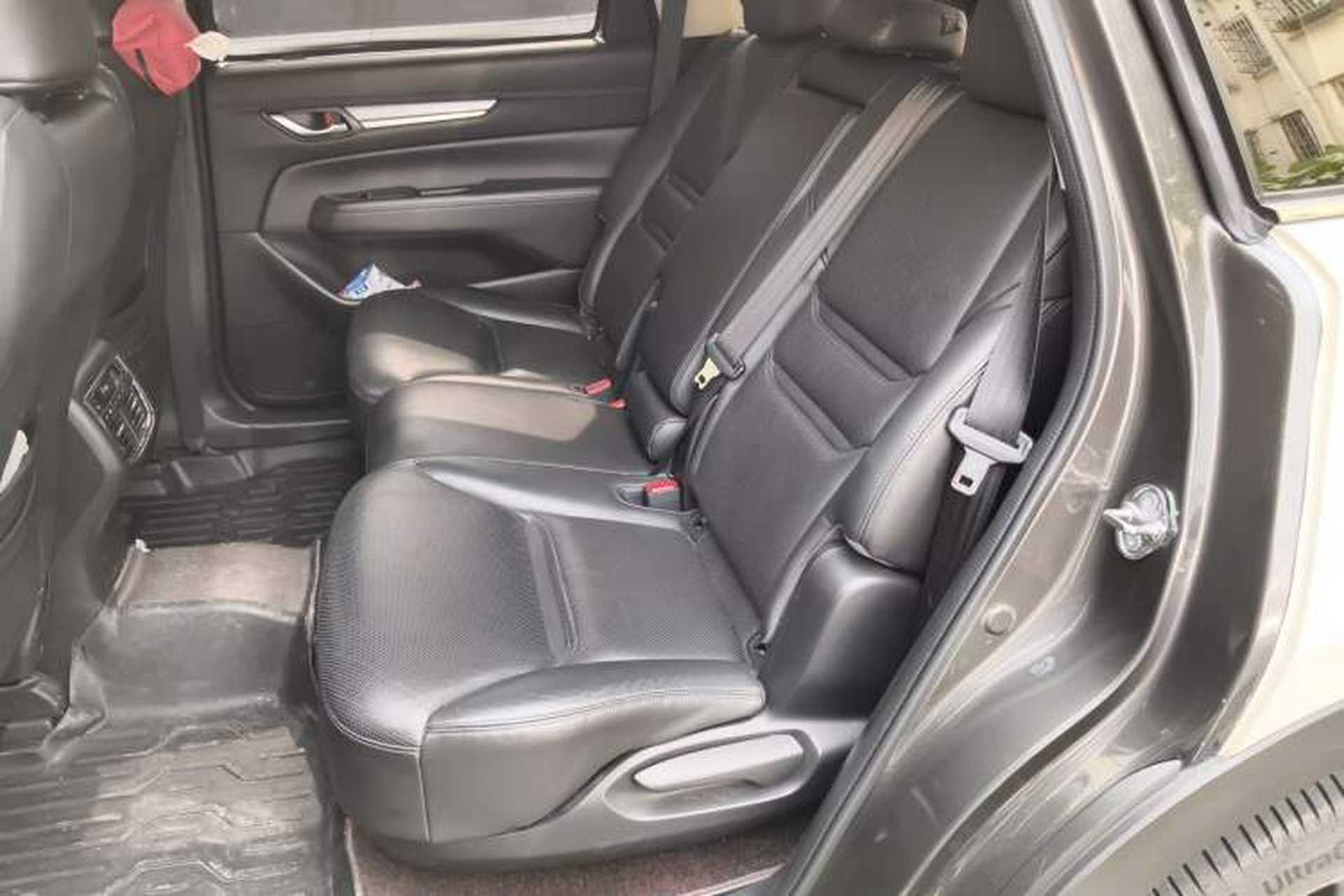 Used Mazda CX-8 2019 2.5L Two-Wheel Drive Prestige Version Left Rear Seat