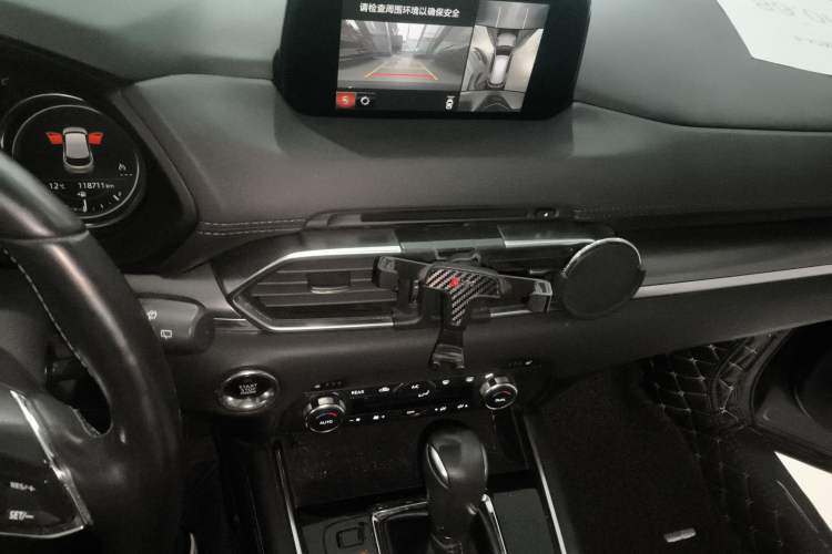 Used Mazda CX-8 2019 2.5L Four-Wheel Drive Deluxe Edition Audio And AC Panel