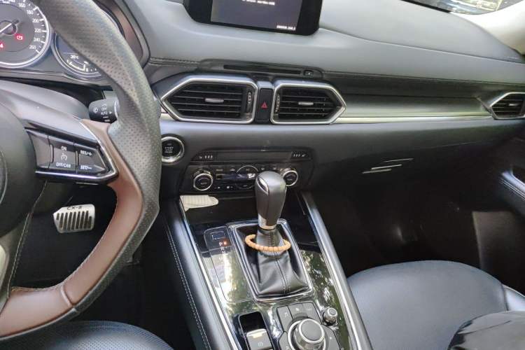 Used Mazda CX-8 2019 2.5L Four-Wheel Drive Deluxe Edition Audio And AC Panel