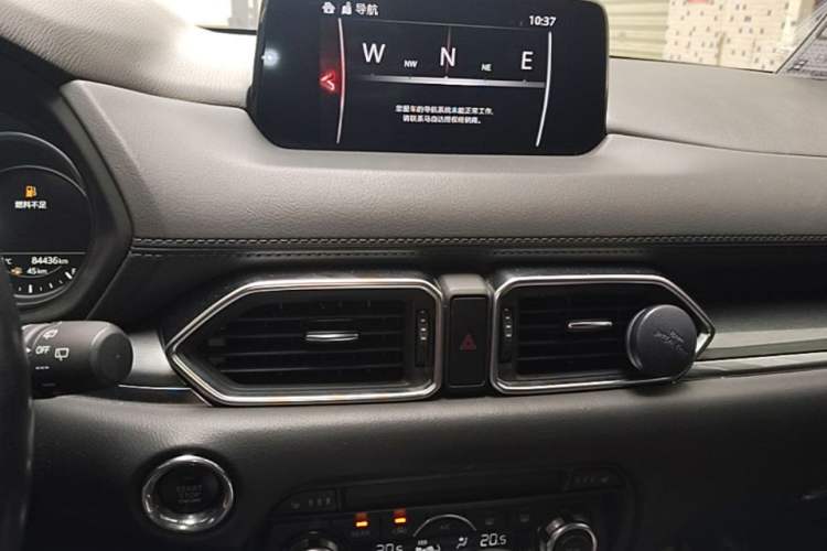 Used Mazda CX-8 2019 2.5L Two-Wheel Drive Prestige Version Audio And AC Panel