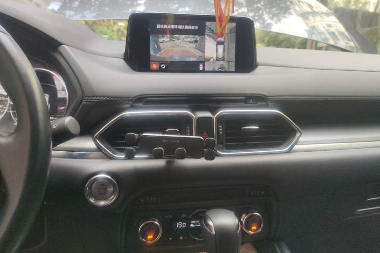 Used Mazda CX-8 2019 2.5L Four-Wheel Drive Deluxe Edition Audio And AC Panel