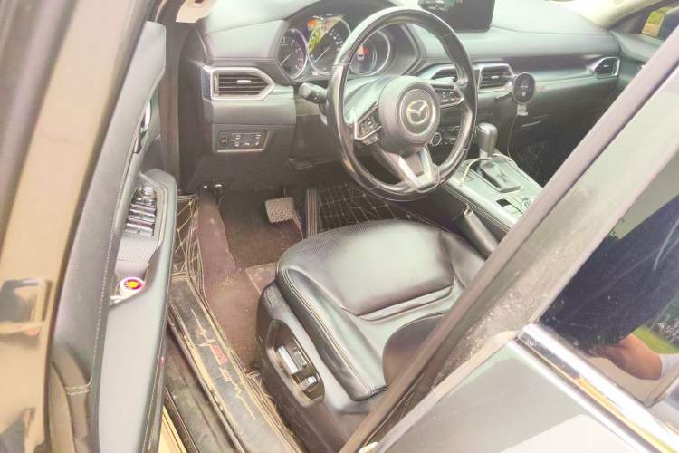 Used Mazda CX-8 2019 2.5L Two-Wheel Drive Prestige Version Driver Seat
