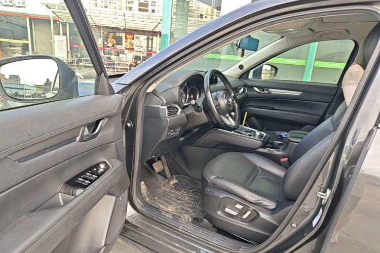 Used Mazda CX-8 2019 2.5L Four-Wheel Drive Deluxe Edition Driver Seat