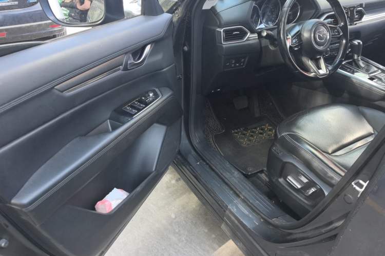 Used Mazda CX-8 2019 2.5L Two-Wheel Drive Prestige Version Driver Seat