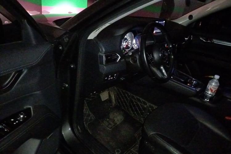 Used Mazda CX-8 2019 2.5L Four-Wheel Drive Deluxe Edition Driver Seat