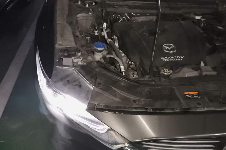 Used Mazda CX-8 2019 2.5L Two-Wheel Drive Prestige Version Engine Bay Right