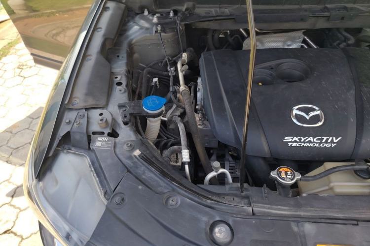 Used Mazda CX-8 2019 2.5L Four-Wheel Drive Deluxe Edition Engine Bay Right