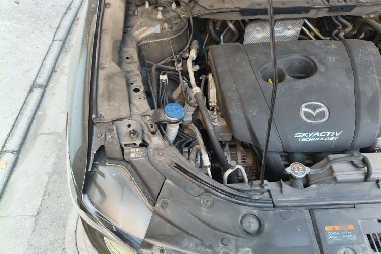 Used Mazda CX-8 2019 2.5L Two-Wheel Drive Prestige Version Engine Bay Right