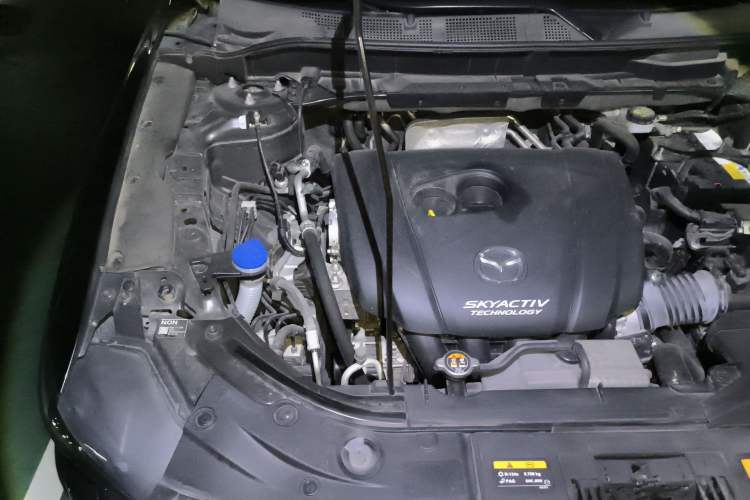 Used Mazda CX-8 2019 2.5L Two-Wheel Drive Luxury Version Engine Bay Right